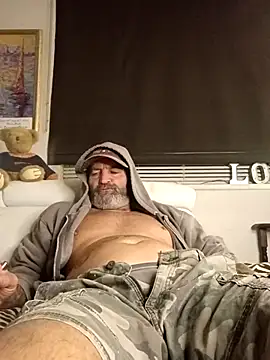 Hotbodyscottie online show from 12.18.25