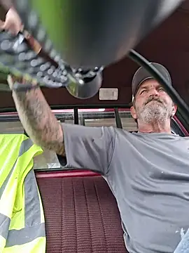 Hotbodyscottie online show from 03.16.26