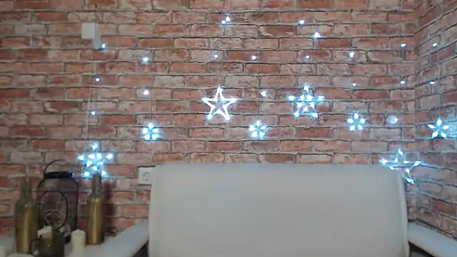 Amelia Kiss  online show from 03.10.25