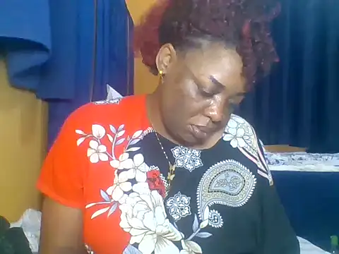 Snapshot of Prettyblackgal chatting on 05.16.26 Prettyblackgal online show from 05.16.26