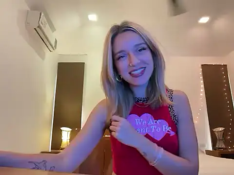 SirenaBelle online show from 09.12.25