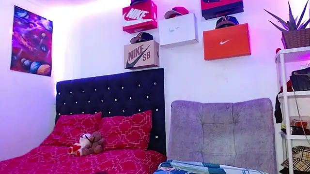 king  Black online show from 12.24.24