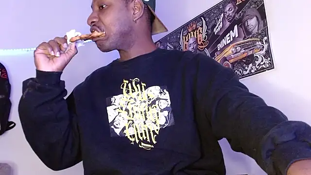 king  Black online show from 02.21.26