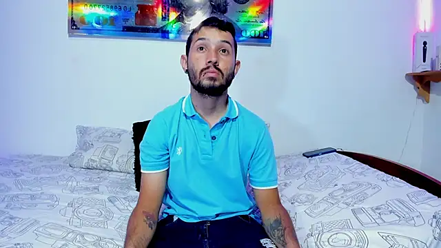 Snapshot of Bad_Couple_1 chatting on 12.29.24 Bad Couple 1 online show from 12.29.24