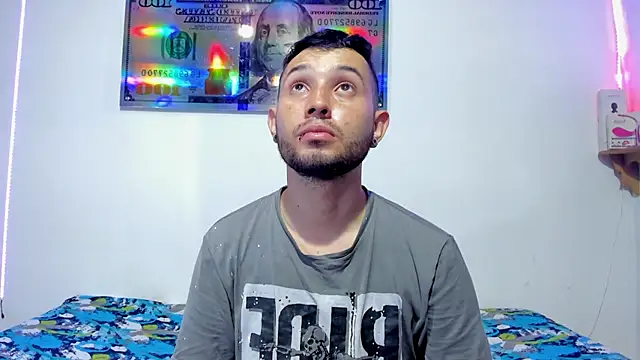 Snapshot of Bad_Couple_1 chatting on 01.20.25 Bad Couple 1 online show from 01.20.25