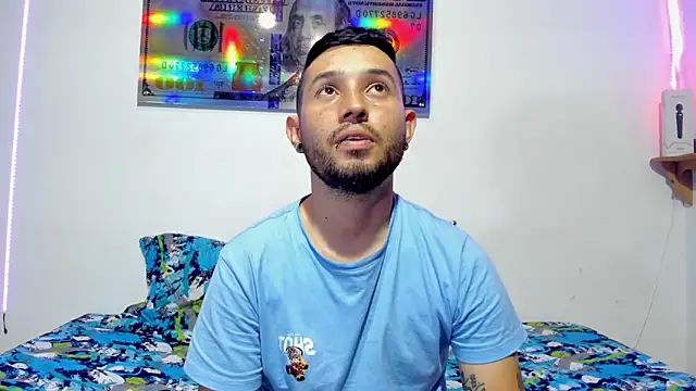 Snapshot of Bad_Couple_1 chatting on 01.24.25 Bad Couple 1 online show from 01.24.25