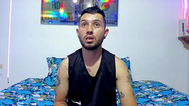 Snapshot of Bad_Couple_1 chatting on 01.26.25 Bad Couple 1 online show from 01.26.25