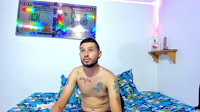 Snapshot of Bad_Couple_1 chatting on 01.31.25 Bad Couple 1 online show from 01.31.25