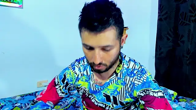 Snapshot of Bad_Couple_1 chatting on 02.12.25 Bad Couple 1 online show from 02.12.25