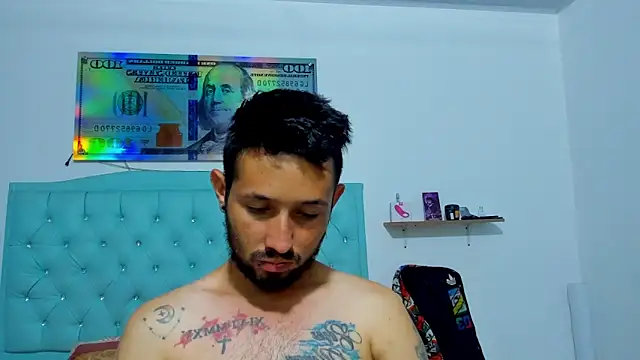 Snapshot of Bad_Couple_1 chatting on 10.30.25 Bad Couple 1 online show from 10.30.25