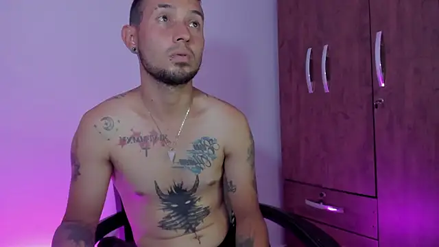 Snapshot of Bad_Couple_1 chatting on 03.02.26 Bad Couple 1 online show from 03.02.26