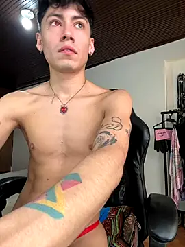 Amahd696 online show from 10.10.25