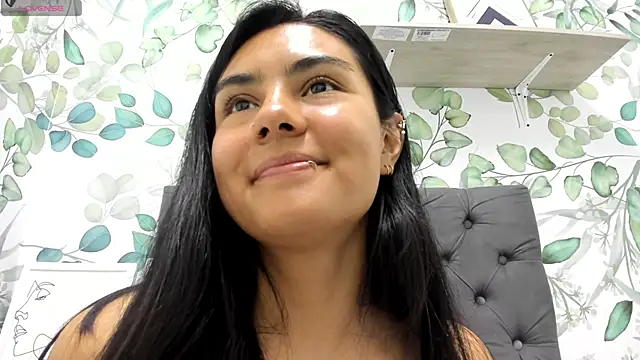 atilanadiaz7 online show from 12.05.25