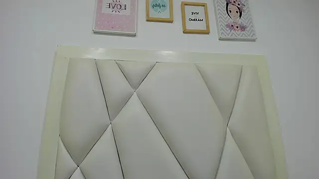 atilanadiaz7 online show from 02.02.26