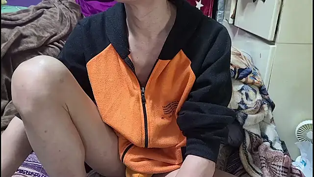 Snapshot of JJjing chatting on 01.14.26 JJjing online show from 01.14.26