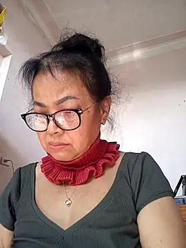 Hotestlove online show from 01.11.26