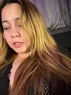 Snapshot of MerlyG chatting on 02.20.26 MerlyG online show from 02.20.26