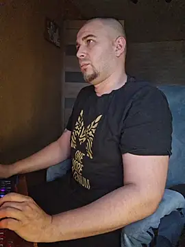 Foxyshaved online show from 12.22.25