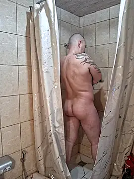 Foxyshaved online show from 04.01.26