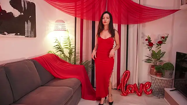 Snapshot of Raychell_Black chatting on 02.14.26 Raychell Black online show from 02.14.26