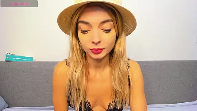  ellen meow  online show from 03.05.25