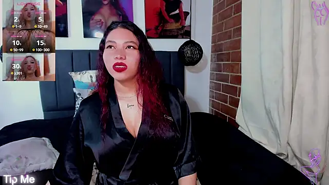 kyliejenner hot online show from 09.19.25