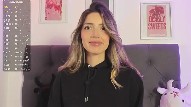 IsadoraGalle  online show from 03.26.26