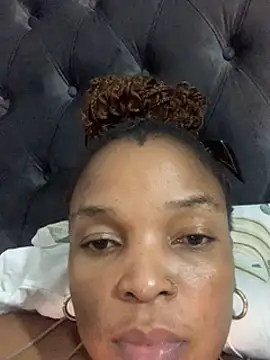 slimcateee online show from 02.22.25