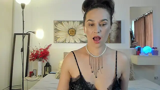 Snapshot of JoyCasidy chatting on 10.01.25 JoyCasidy online show from 10.01.25