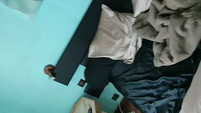 Snapshot of Prxscillia_Tx chatting on 02.04.25 Prxscillia Tx online show from 02.04.25