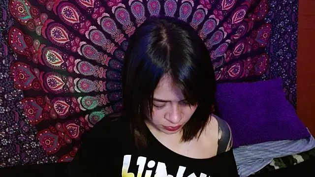 AbbySccott online show from 12.20.24