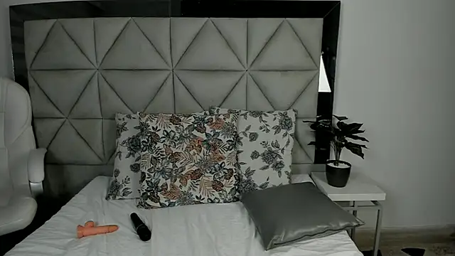 nina pons online show from 03.11.25