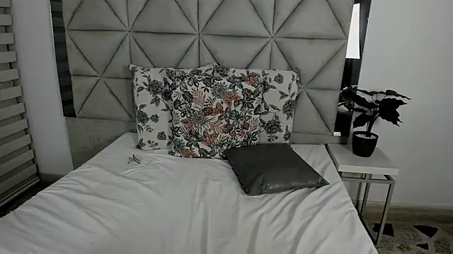 nina pons online show from 03.19.25