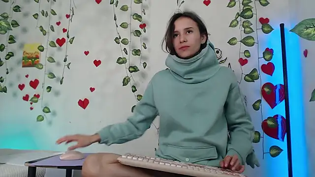 Snapshot of reaLISStic chatting on 03.05.25 reaLISStic online show from 03.05.25