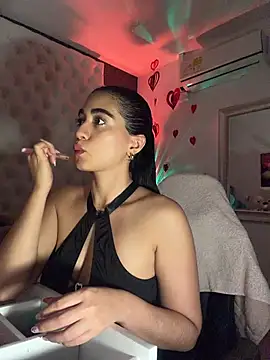 ZarahEvans online show from 02.19.26