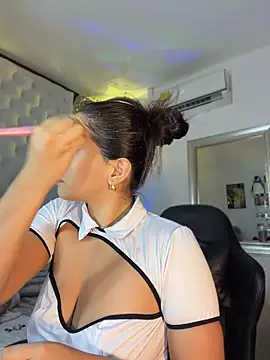 ZarahEvans online show from 05.14.26