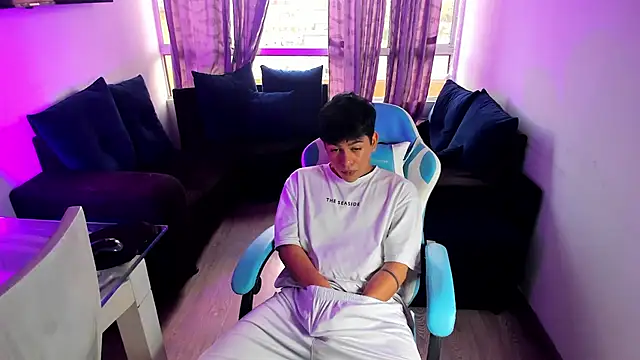 Franco Rizzo  online show from 01.15.25