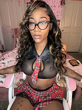 VixenCapri online show from 12.30.24