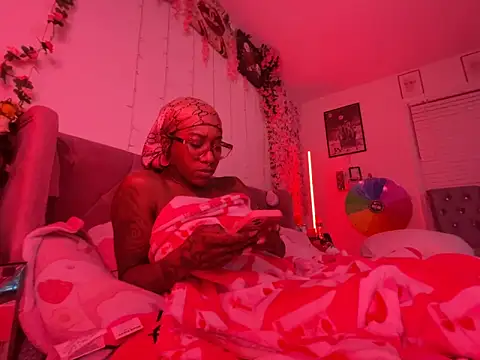 VixenCapri online show from 03.11.26