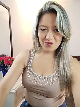 valeriahunter1 online show from 01.17.26