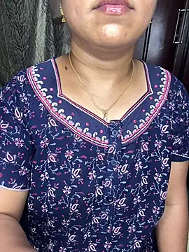 Snapshot of kannadatelugugirl chatting on 02.24.26 kannadatelugugirl online show from 02.24.26