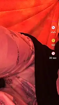 Snapshot of SmokeShow686 chatting on 12.21.24 SmokeShow686 online show from 12.21.24