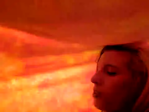 Snapshot of SmokeShow686 chatting on 03.19.25 SmokeShow686 online show from 03.19.25