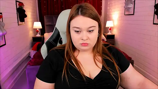 KimberlyMaran online show from 02.19.25