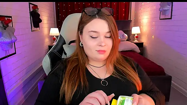 KimberlyMaran online show from 03.12.25