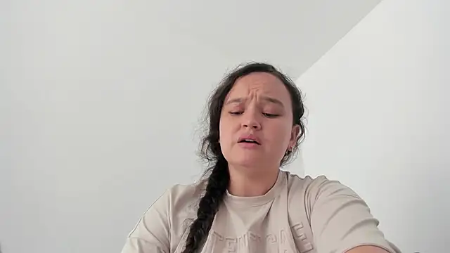 kattypinkk online show from 03.05.25