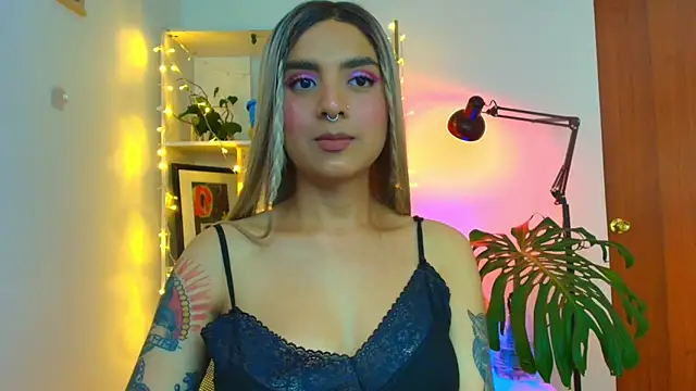 Yeriawaddell  online show from 01.28.25