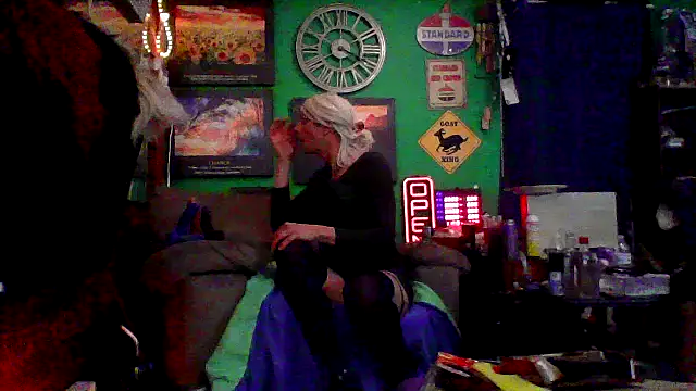 Brooke-lynn online show from 02.12.25