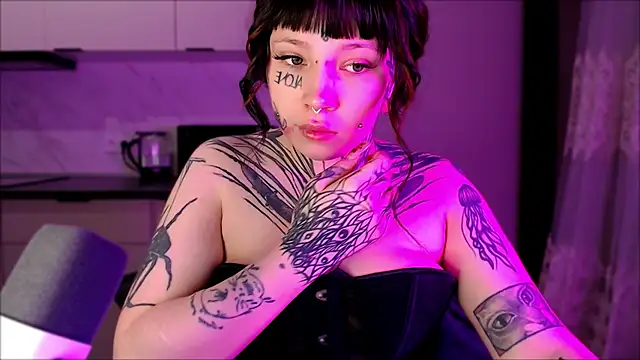 tradishka online show from 01.28.25