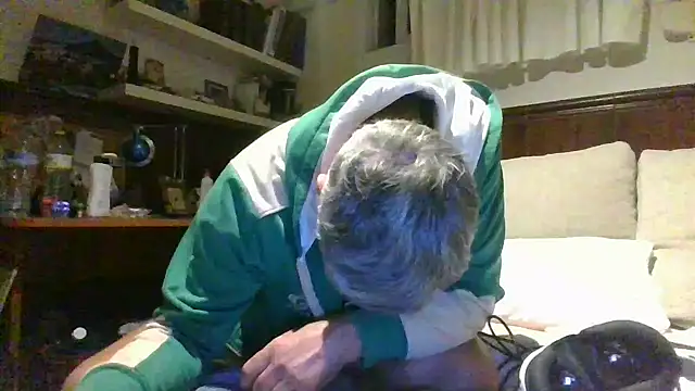 Snapshot of parejamlga58 chatting on 12.03.24 parejamlga58 online show from 12.03.24